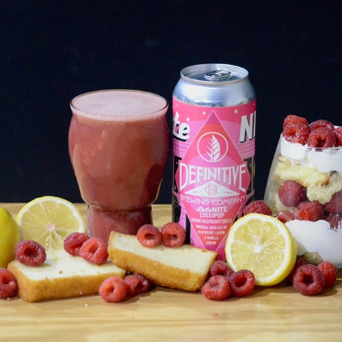 ディフィニティブブルーイング / レイトナイト ロリポップ: グランドラズベリートライフル (Imperial Sour) 473ml缶 [Definitive Brewing / Late Nite Lollipop: Grand Raspberry Trifle]