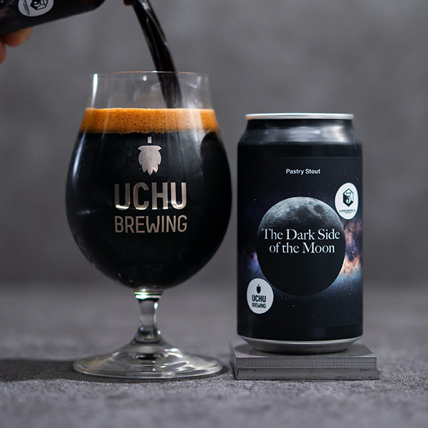 うちゅう x スリーサンズ / ザ・ダーク・サイド・オブ・ザ・ムーン (Pastry Stout) 350ml缶 [UCHU x 3 Sons / The Dark Side of the Moon]